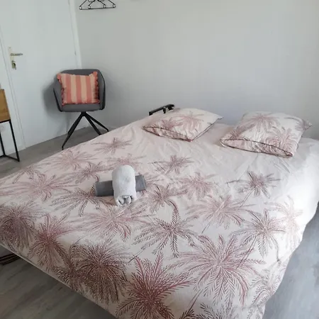 Proche Chu Διαμέρισμα *